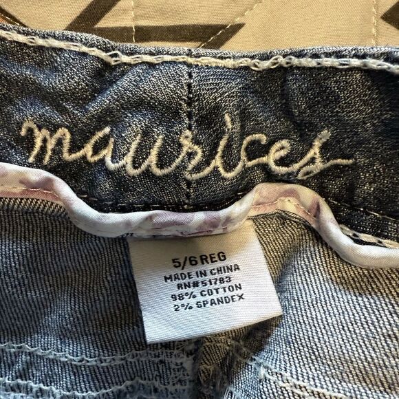 Maurices Blue Straight Leg Jeans Timeless Design - Picture 4 of 5